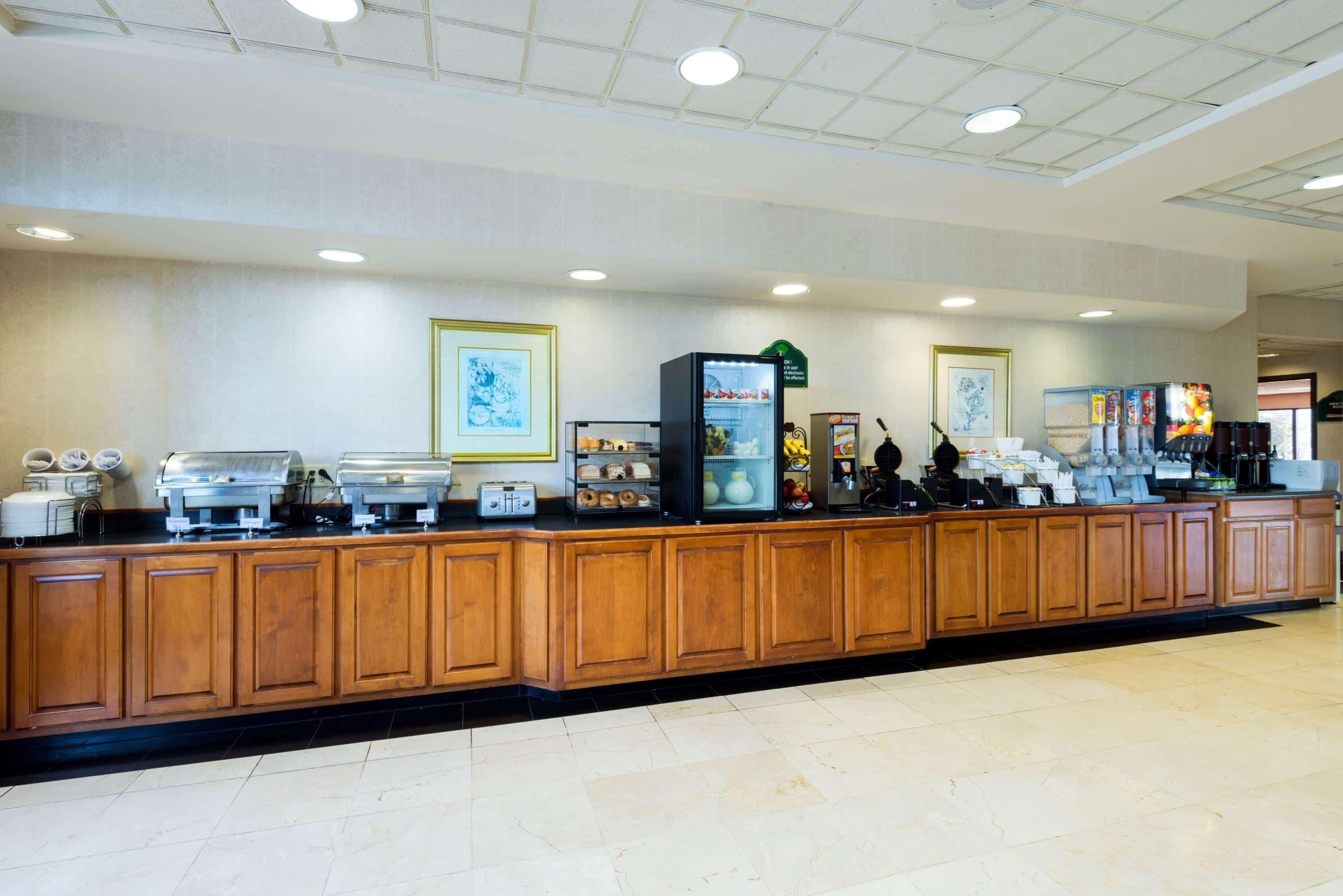 Wingate By Wyndham Montgomery Exterior foto